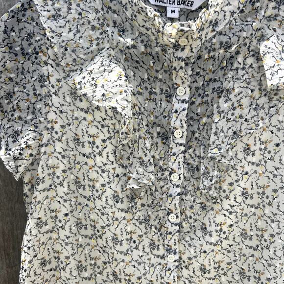 Walter Baker | Dainty Floral Print Ruffle Front Chiffon Blouse Top Size Med - Picture 3 of 6